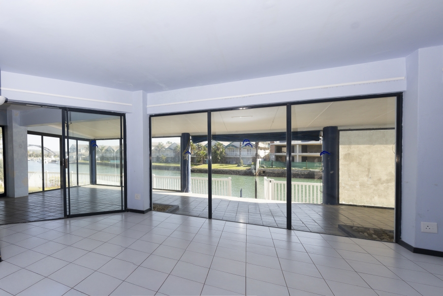 4 Bedroom Property for Sale in Royal Alfred Marina Eastern Cape